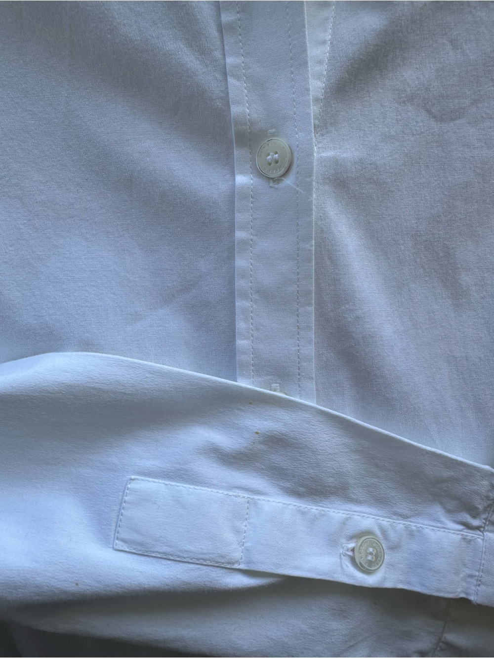 Women’s Burberry White Cotton Long-Sleeve Button-Down Shirt - Picture 8 of 16